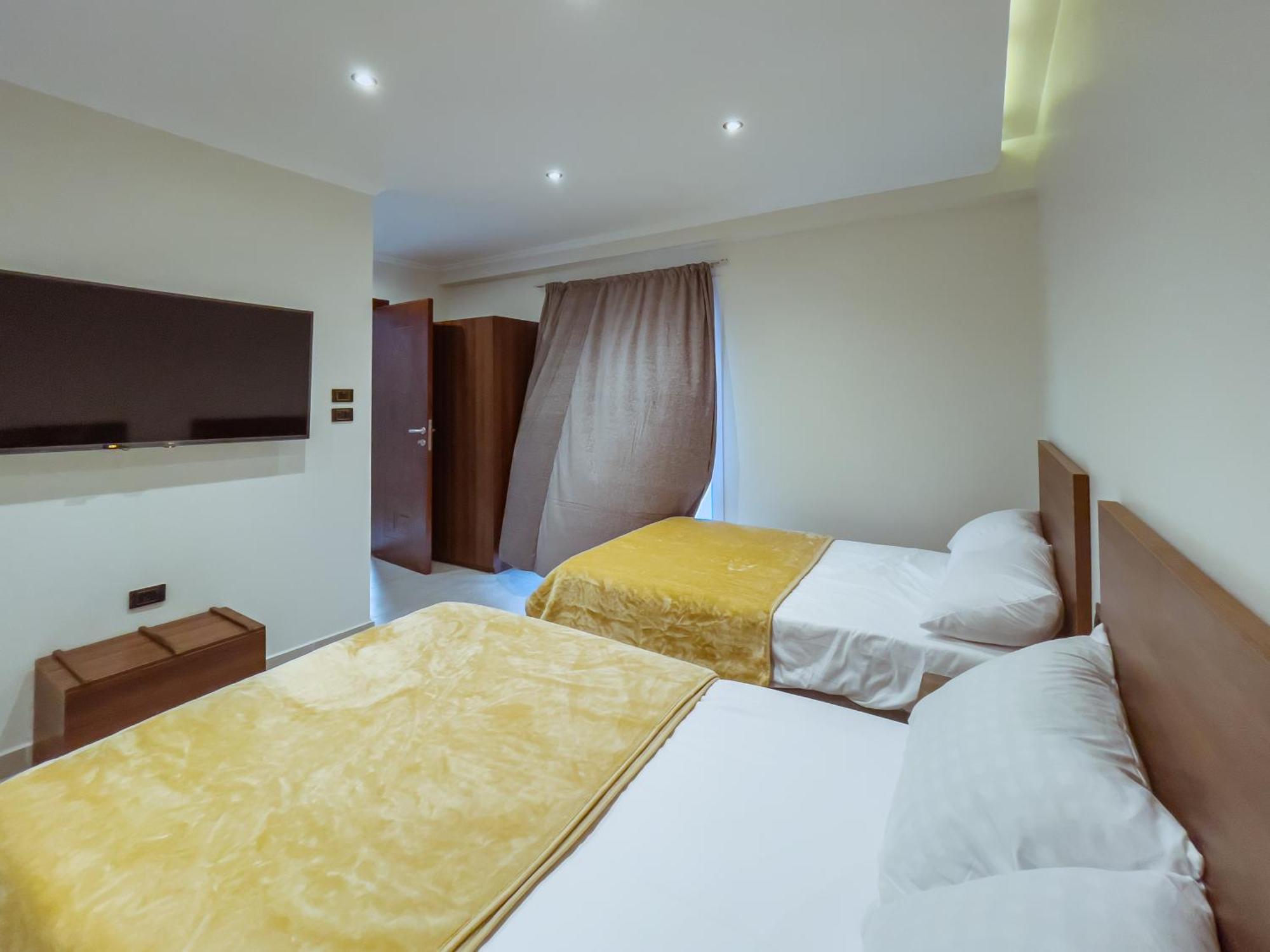 King Khufu Pyramids View Hotel Kafret el-Gabal Room photo