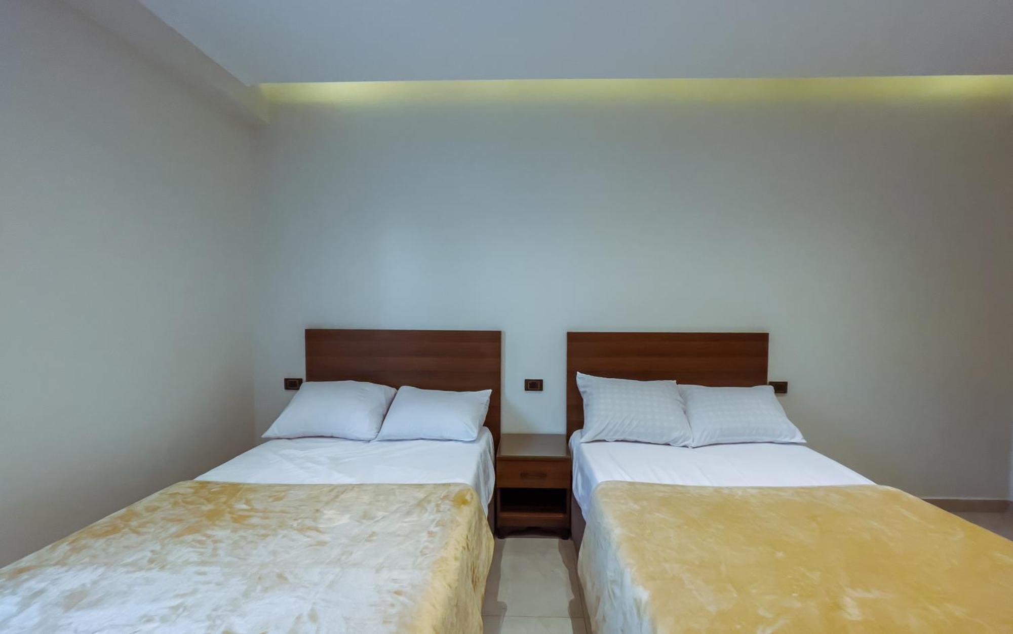 King Khufu Pyramids View Hotel Kafret el-Gabal Room photo