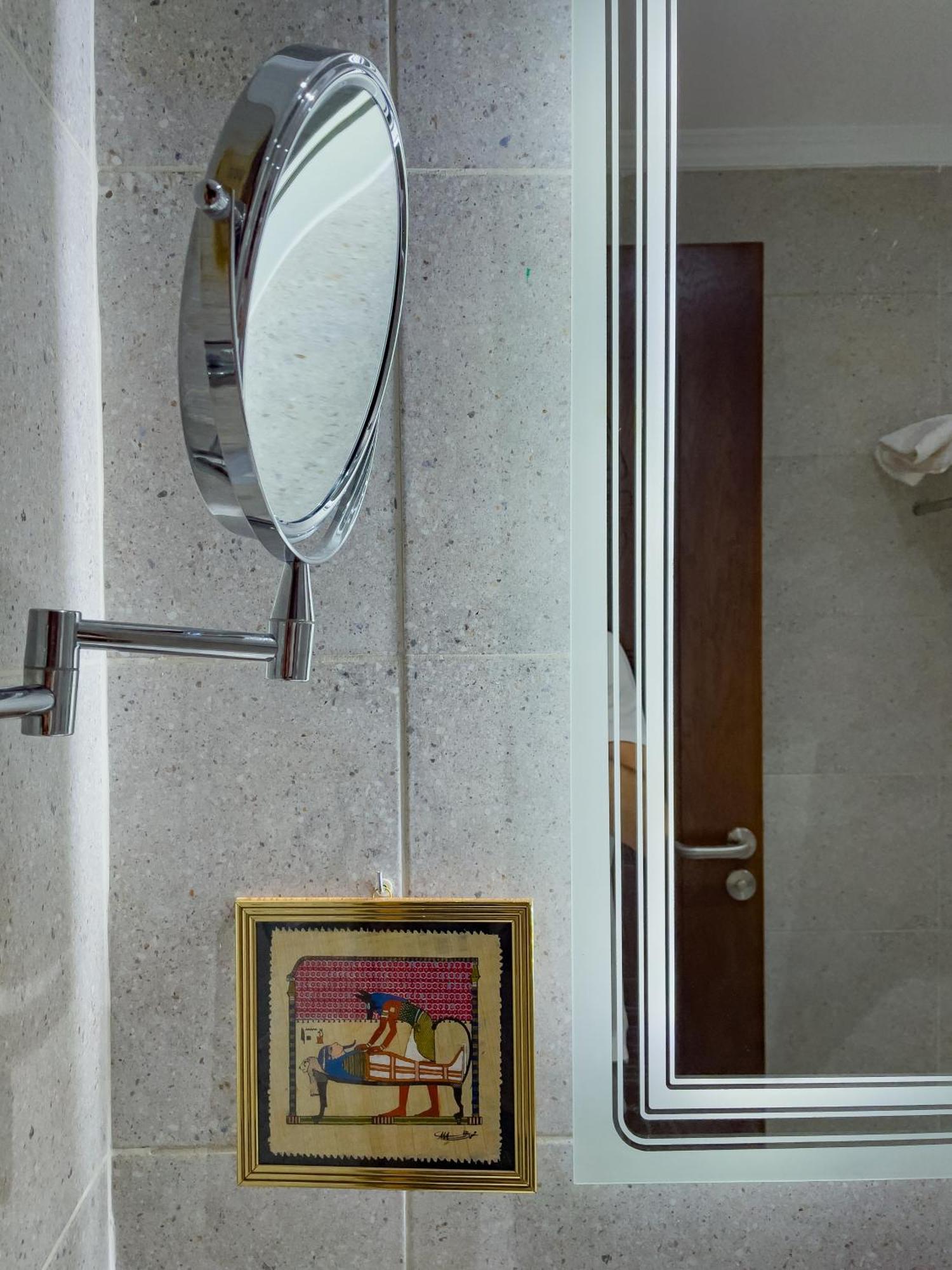 King Khufu Pyramids View Hotel Kafret el-Gabal Room photo
